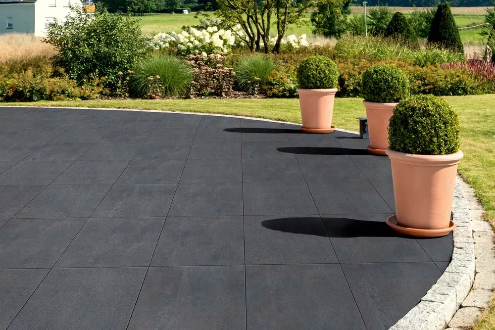 Betonplatte anthr. 50x50x5 cm mit Fase