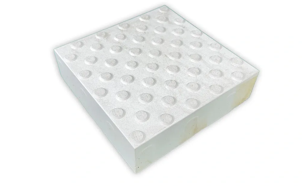 Lithon Blindenleitplatte Kegelstümpfe 30x30x5 cm