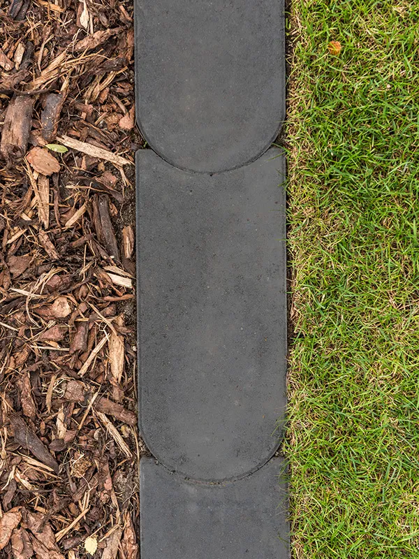 DIEPHAUS RASENMÄHKANTE ANTHRAZIT 24/12/4 CM